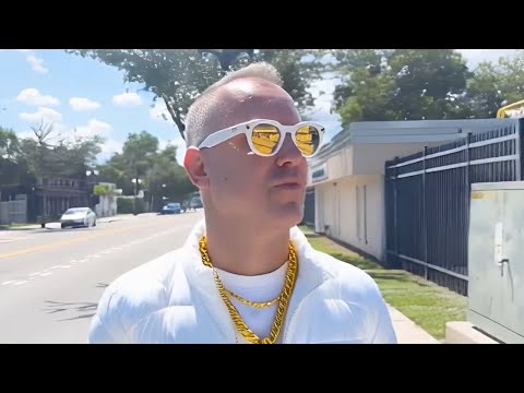 Sasha sends me on Quests! #irl #vlog #vlogger #vlogging #adventure #gym #bikelife #bikeride #foodie