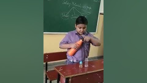 Science activity on sorting materials into groups by class of Anita Nigam Ji