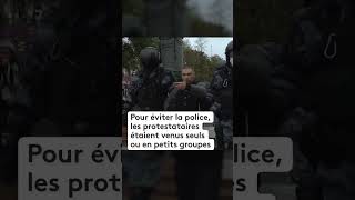 Des Russes Protestent Contre La Mobilisation Des Réservistes En