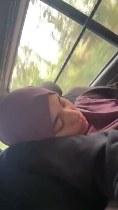 Download lagu COMELNYEE RANIA DAN JADEN TIDURR🤣🤣🤍🤍#jaden #rania #fyp