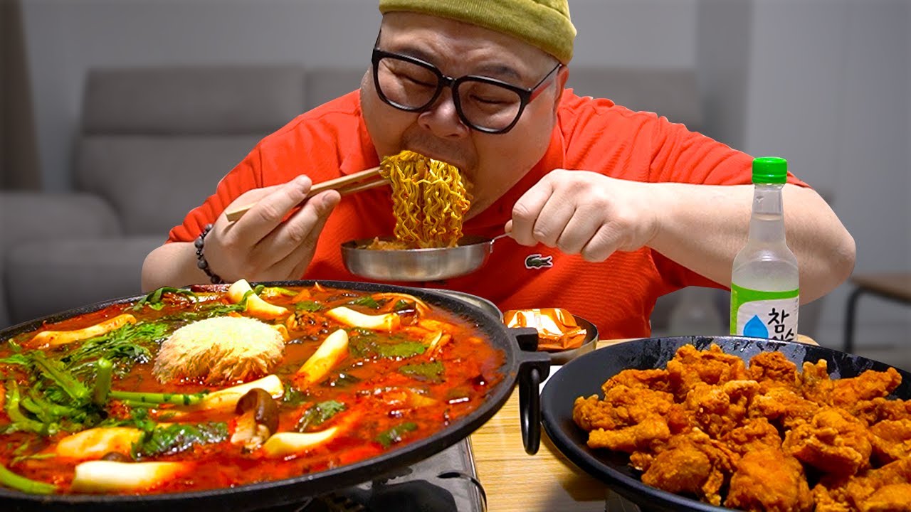 닭볶음탕도 아니고 닭매운탕?! 나 이런 건 처음보네...근데 존맛│Spicy Chicken Stew&Fried chicken Mukbang Eatingshow