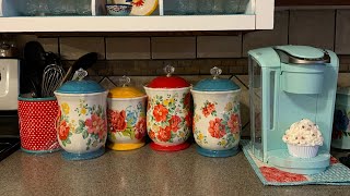 PIONEER WOMAN DISH & KITCHEN Canister! 