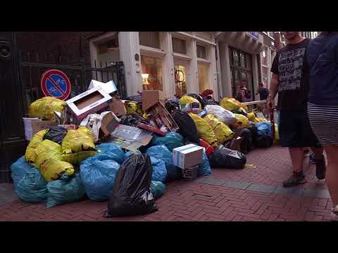 Video: Amsterdam Kieltää Matkat Punaisen Valon Alueelta