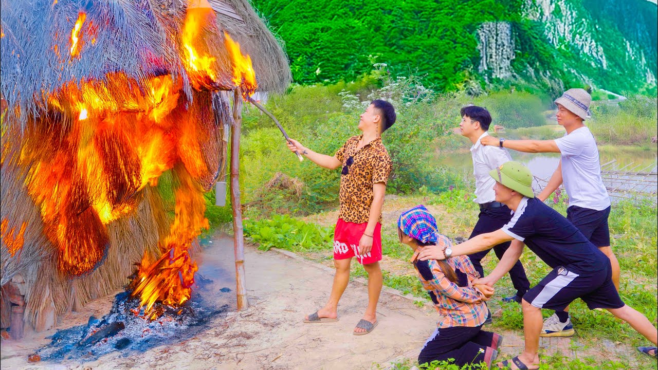 CEO Jack helplessly watched Tu Tien kneel and cry amid the fire. Where is justice in this society?