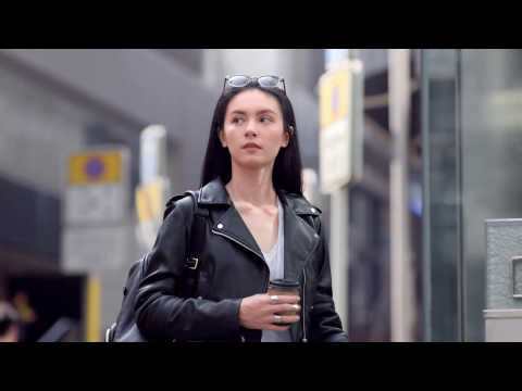 five-ways-to-wear-tumi-voyageur-leather