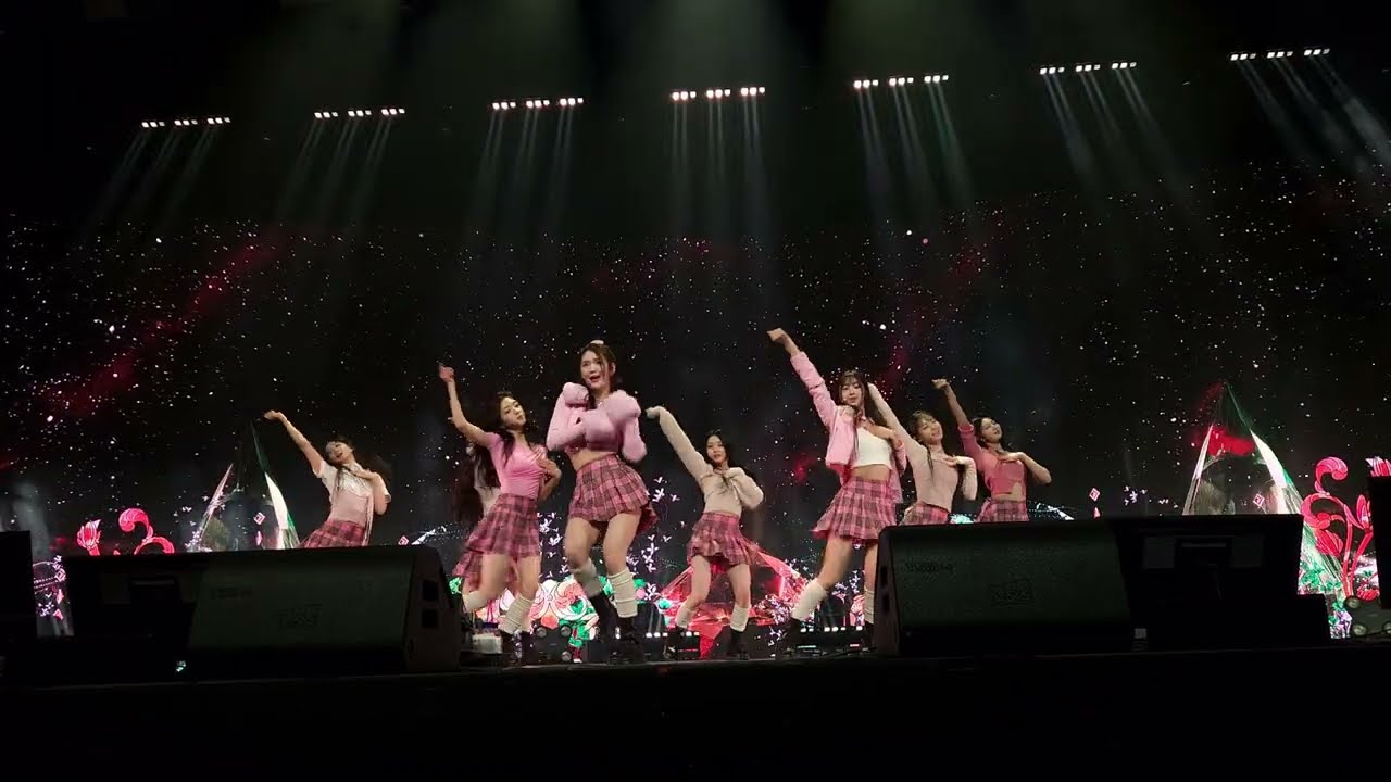 240203 트리플에스 러블루션(tripleS LOVElution) 로단테(Rhodanthe) 직캠(fancam) @concert