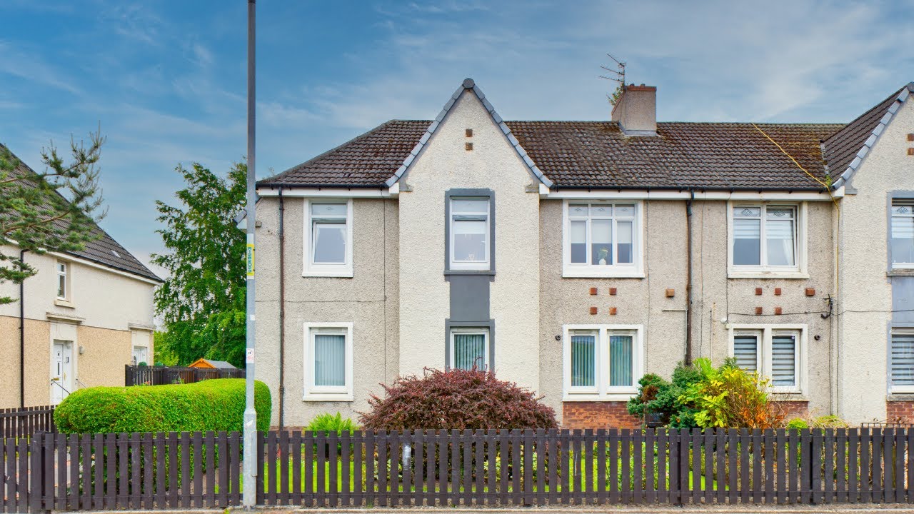Fantastic 3 Bedroom Cottage Flat For Sale Unitas Road, Bellshill
