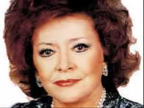 Nilla Pizzi - Bianco Natale (White Christmas) - YouTube