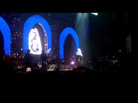 Trans- Siberian Orchestra: Who Is This Child? LIVE...