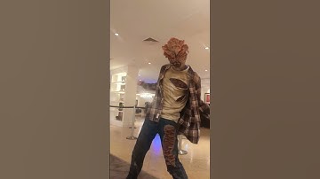 Clicker Cosplay from Last of US