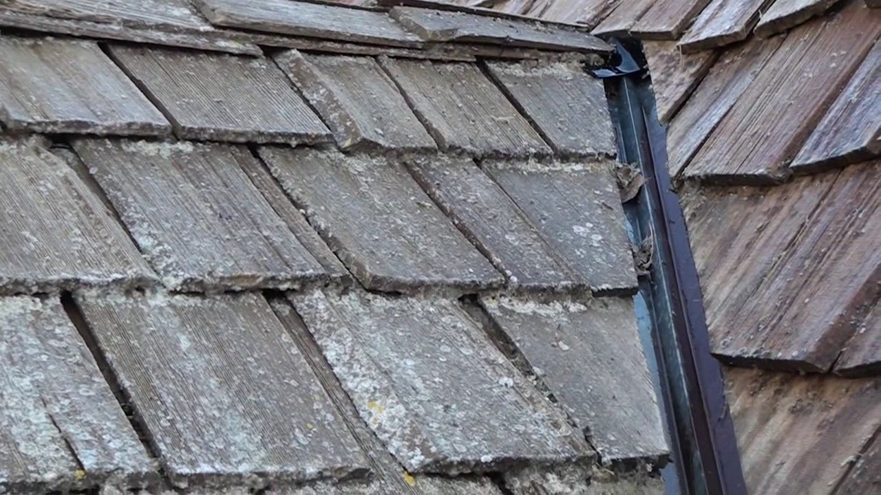 Repair Cedar Shingles Roof in Vancouver - Cedar Shake Roof Leak Repair