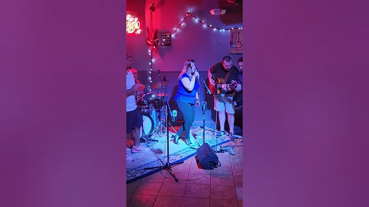 Michelle at strings  open mic night