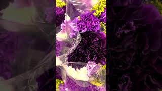 Flowers MOON 🌚 bouquet at American market . Весенний лунный букет цветов в американском магазине,