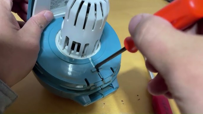 How to Increase Battery Life on Black + Decker Hand Vac 