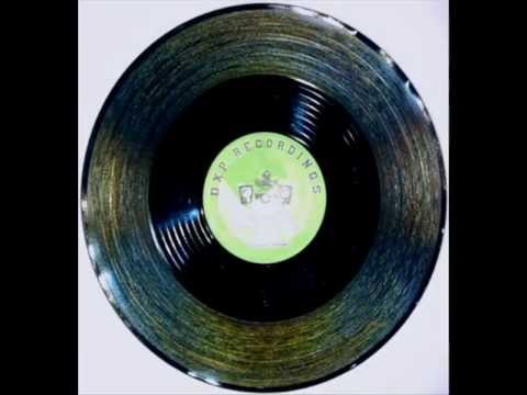 DJ MONDIE - PULL UP DAT (DEXPLICIT REMIXES) (2 Clips)