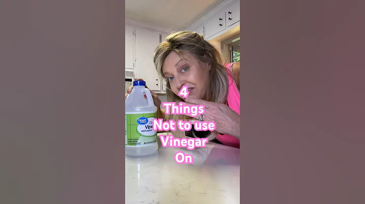 4 place you should not use vinegar on #cleaningtips #cleaninghacks#cleantok #homeclean#homecleaning