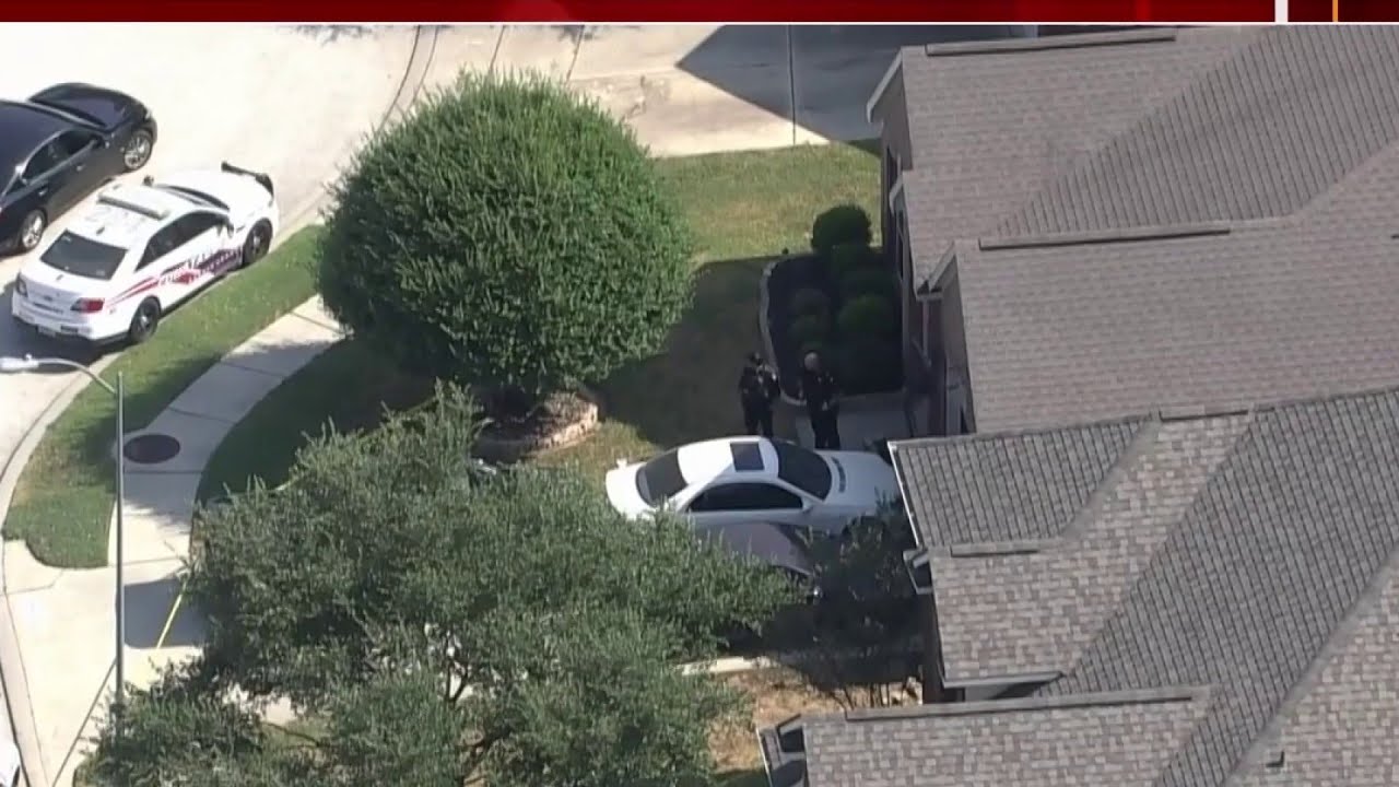Man injured in shooting outside home in north Harris County - YouTube