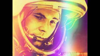 Astronaut Ape - Intro