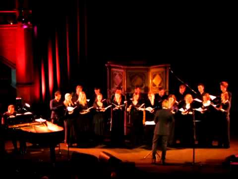 Eric Whitacre "12 Days of Christmas" trad. arr. Wi...