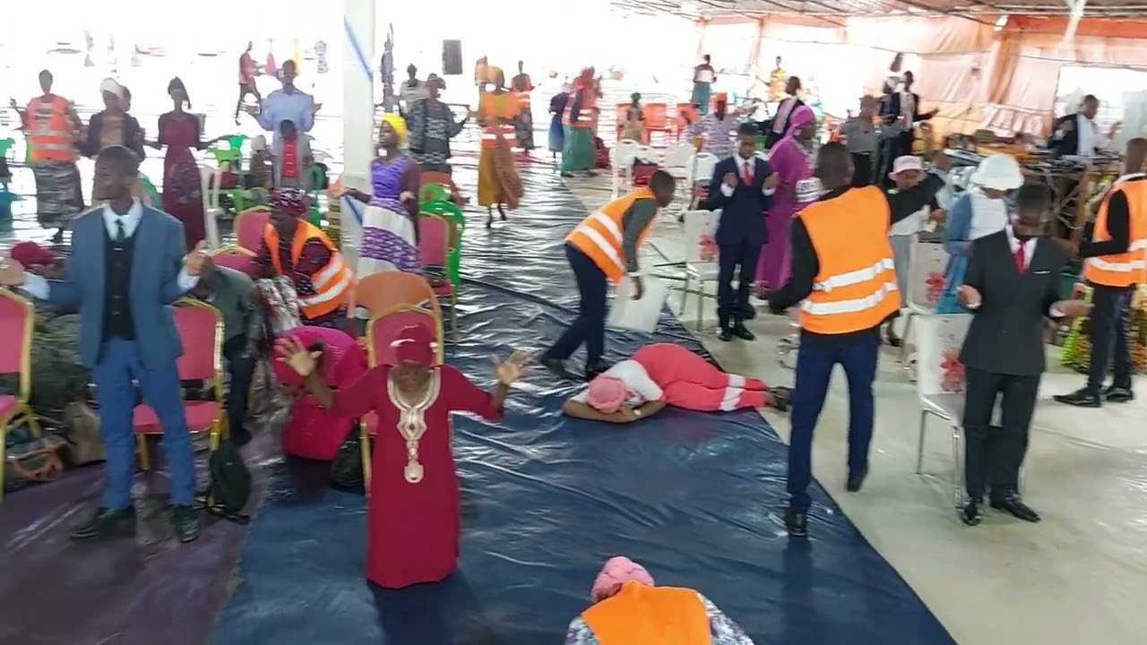 LES MERCREDIS DES MERVEILLES. LE FEU DU CIEL POUR CONSUMMER LES MALADIES . APÔTRE CHAR D'ISRAEL