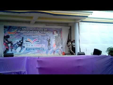 d.i.d-dancing-master-harsh-in-apex-college-jaipur