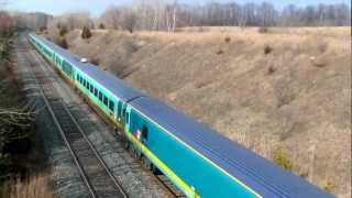 VIA #62/ F40PH-2 #6428,P42DC #915  / J-TRAIN :