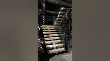 Stainless steel mono stringer stairs from NST Building #staircase #straightstaircase  #customstairs