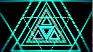 TRIANGLED loop 4 by LAAK