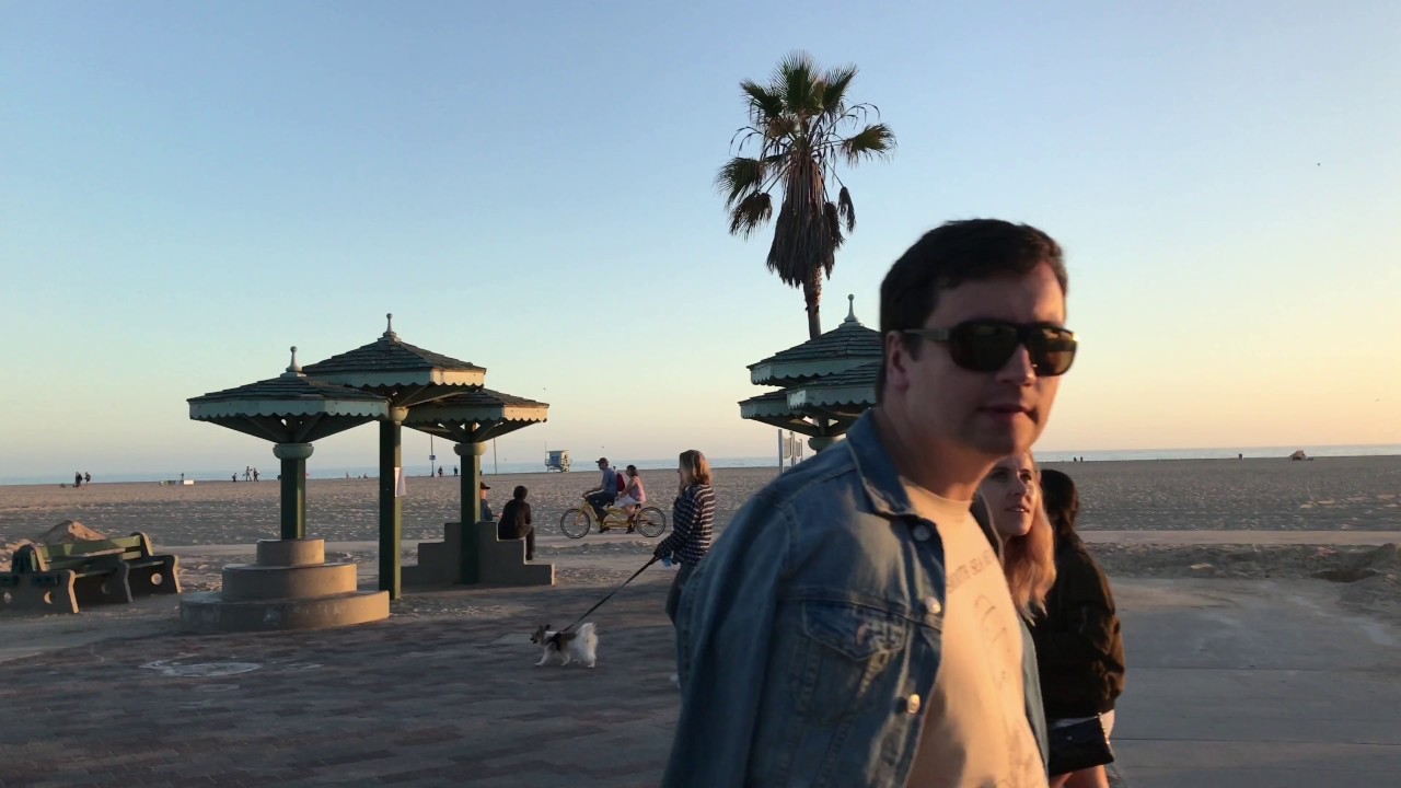 BOOSTED BOARD Ride Venice Beach to Santa Monica