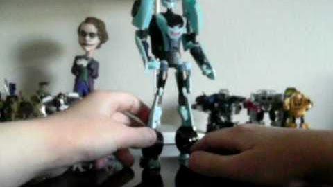 Transformers Animated Deluxe Blurr Review