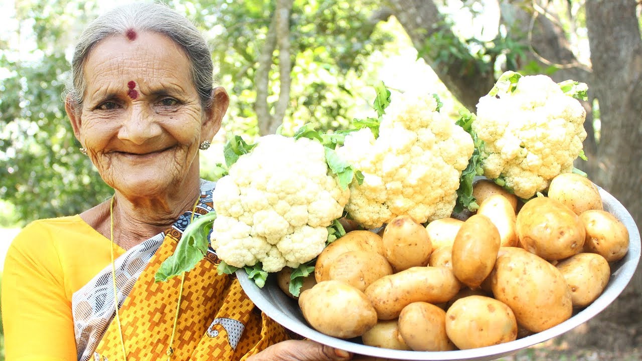 How to make Potato with Cauliflower Recipe By My Grandma || Myna Street Food