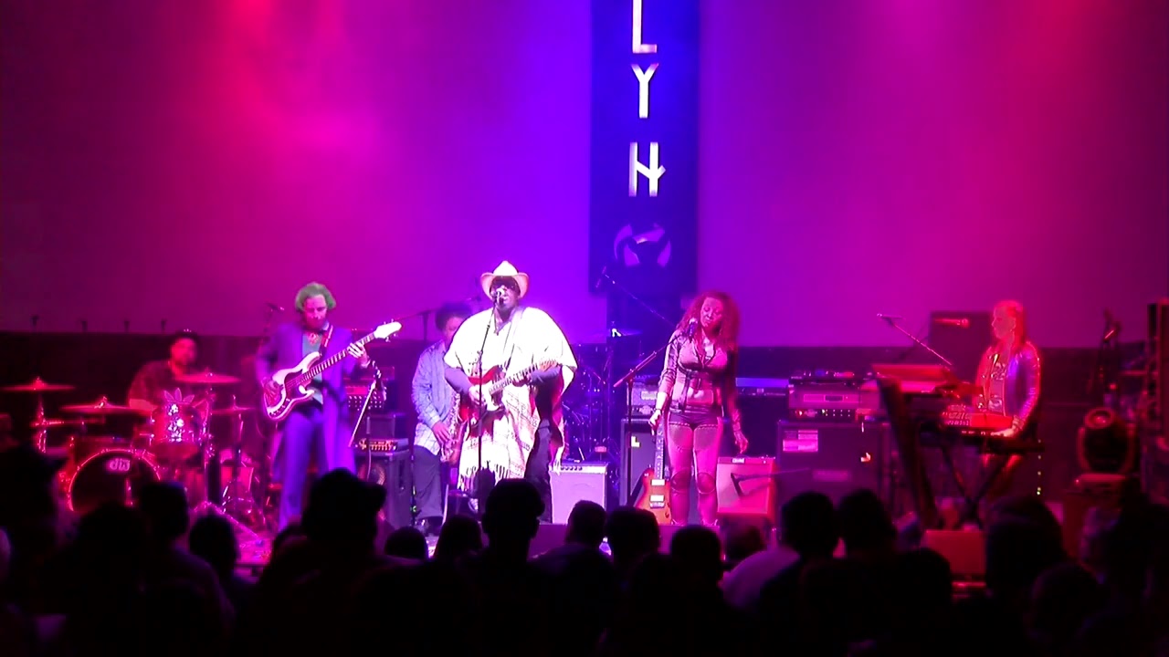 Watch Gordon Sterling and the People open up the show tonight at @TallyHoTheater and they've g on YouTube Watch Gordon Sterling and the People open up the show tonight at @TallyHoTheater and they've g on YouTube