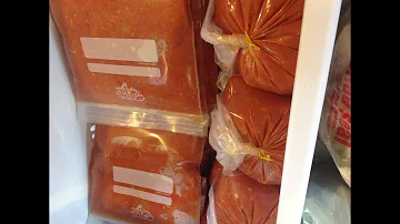 How long can you simmer tomato sauce?