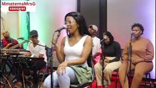 Let's worship together | #MusicFridayWithMrsG