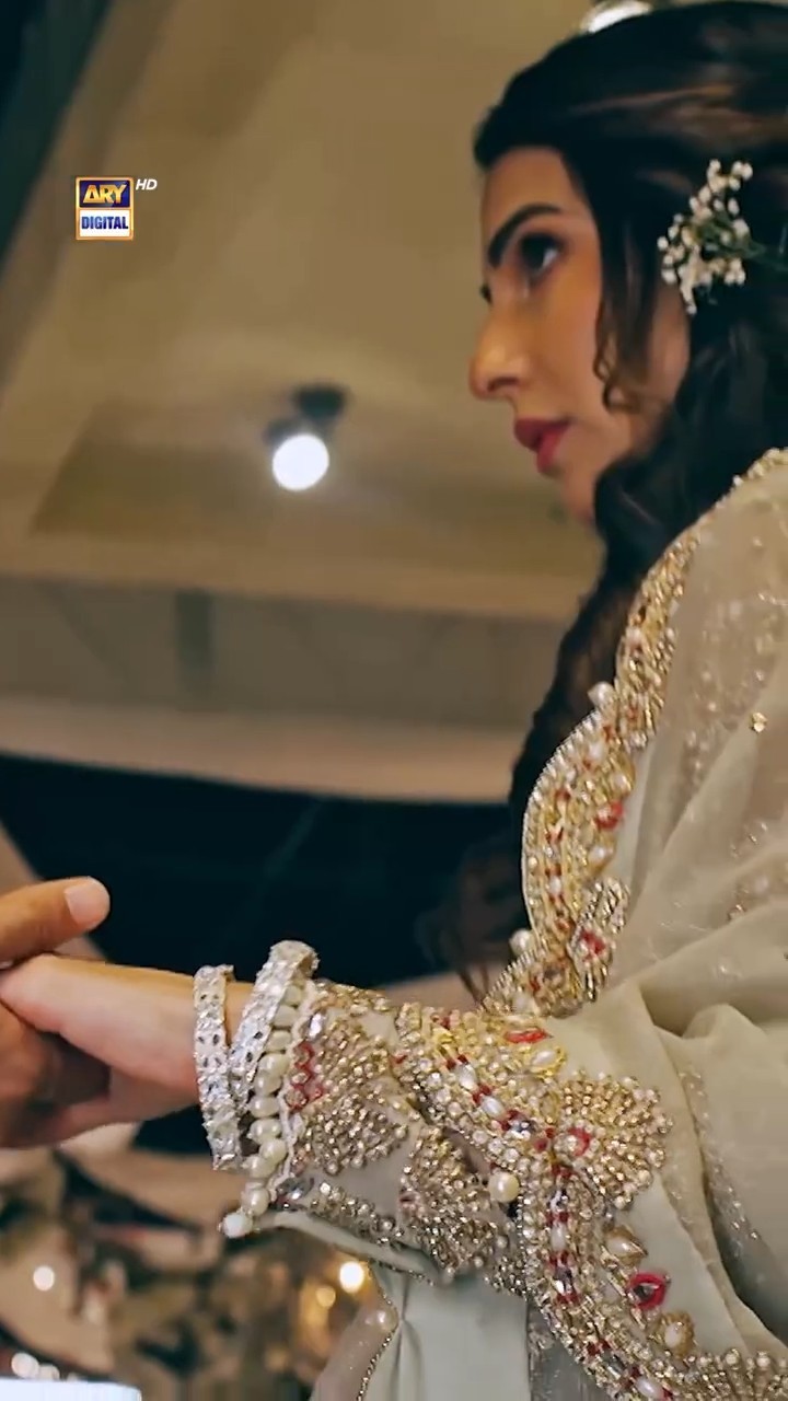 The Grand Love Story Begins ❤️‍? #ayeishqejunoon #wedding #shorts