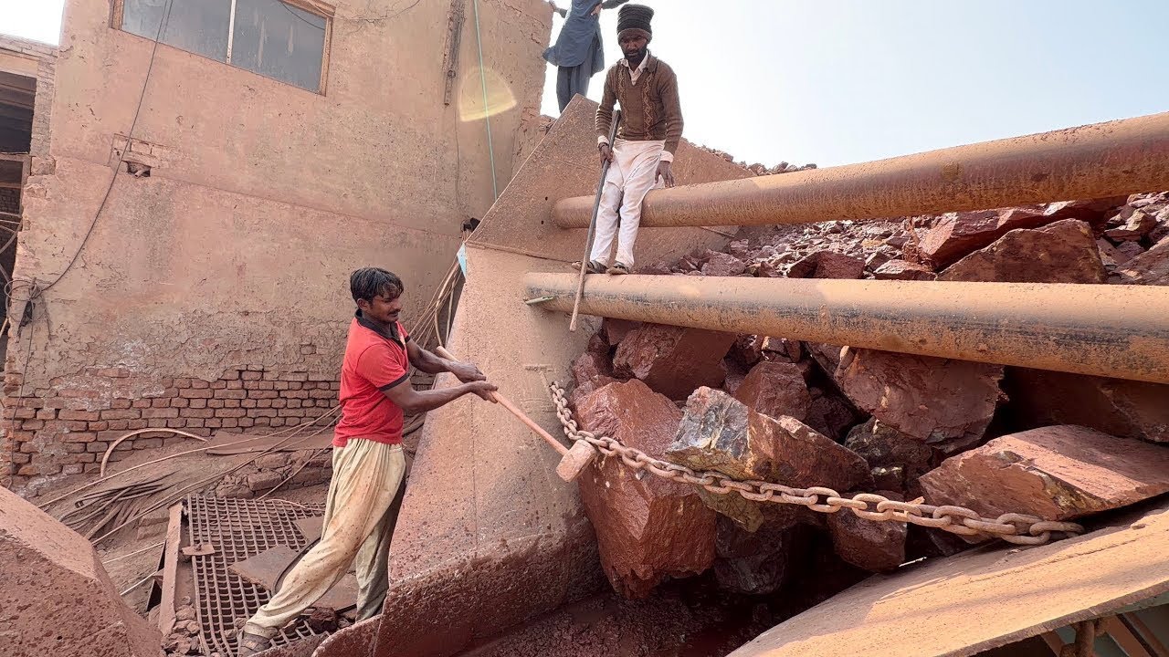 “Unstoppable Rock Crusher: Smashing Giant Stones with Brutal Force #stonecrusher