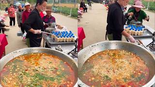 Jun 16💖A kind Chinese lady cooks tasty meatball noodles and milk for the elderly in the community