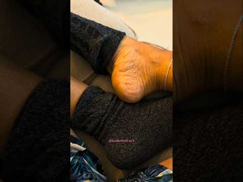 Soles in socks... not very common around here 😁 #soles #socks #toes #feet