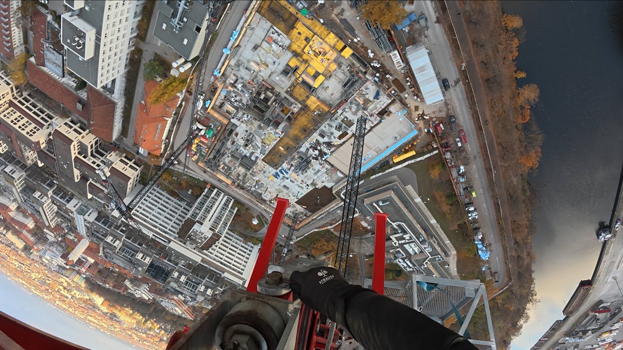 Einscherung vom Katz- und Hubseil | in 100 Metern Höhe