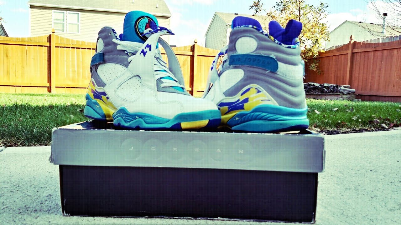 aqua 8s white