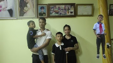 Học sinh lớp 5A trường TH&THCS Bằng Cốc tham gia cuộc thi tài năng Tiếng Anh.