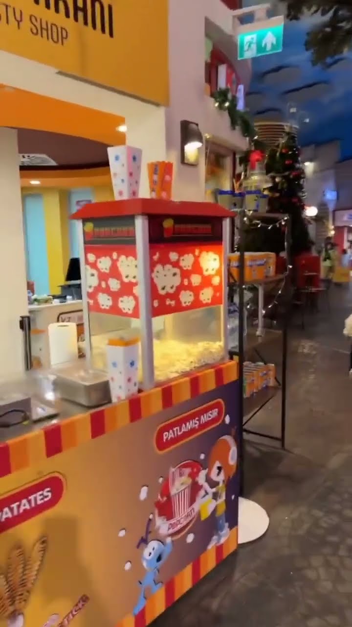 El ele tutuşmuşlar ya yicem bunları ?