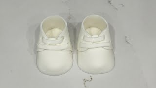 How to make baby shoes with fondant | Cake decorating tutorials | Sugarella Sweets