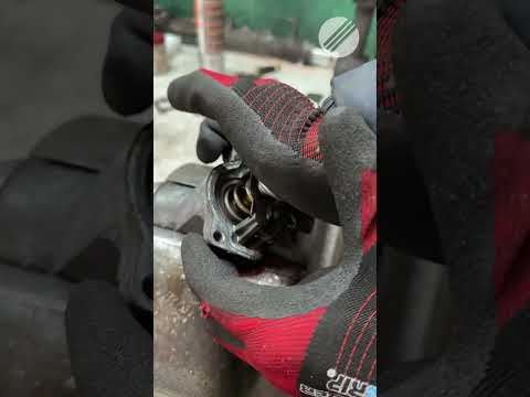 How to repair a Porsche 996 Thermostat