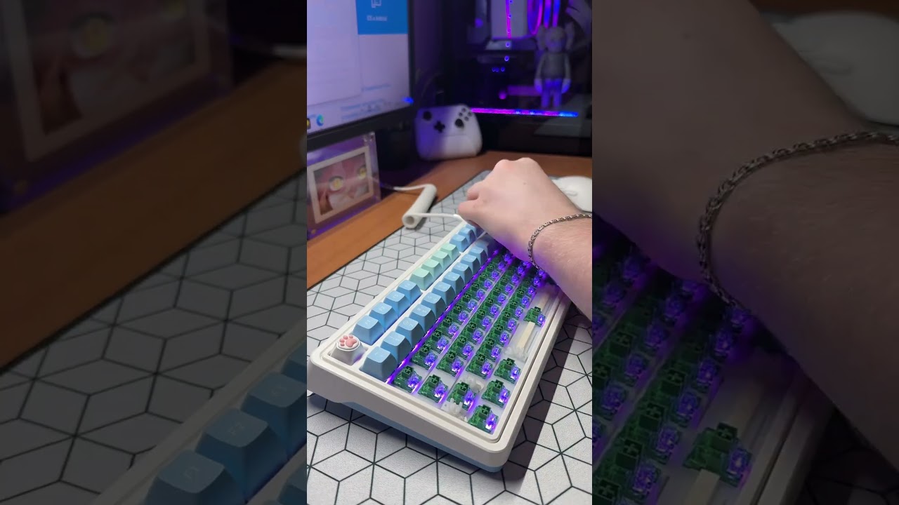 Typing Akko matcha green v3 pro