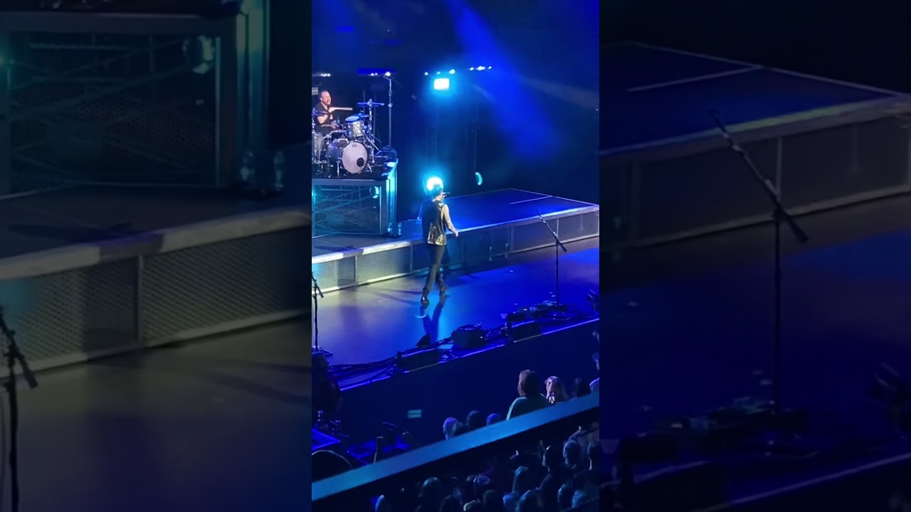 ‪@theoryofficial‬