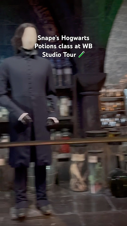 Snape’s Potions class at #wbtourlondon 🧪 #harrypotter #hogwarts #fypシ #shorts #potterhead #snape