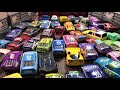 [Summary] Disney Pixar Cars Ramone's Paint Shop Lightning McQueen & Heavy Metal Mater