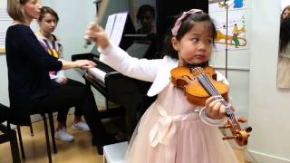 YOULAN LIN 4 years old played concertino en G Major  kuchler,Ferdinand opus 11