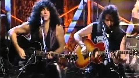 Kiss - Rock And Roll All Nite live acoustic